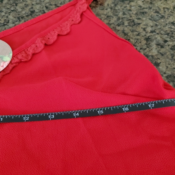 Beautiful and Versatile Red Top - Picture 3 of 5